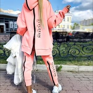 Women's Pink Jogger Set